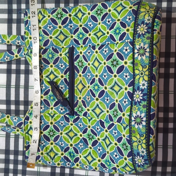 Vera Bradley Purse - Picture 4 of 6